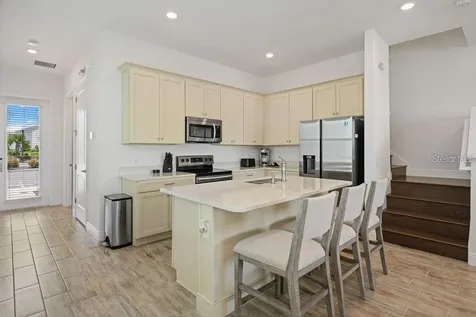 8117 Surf Street Kissimmee FL 34747