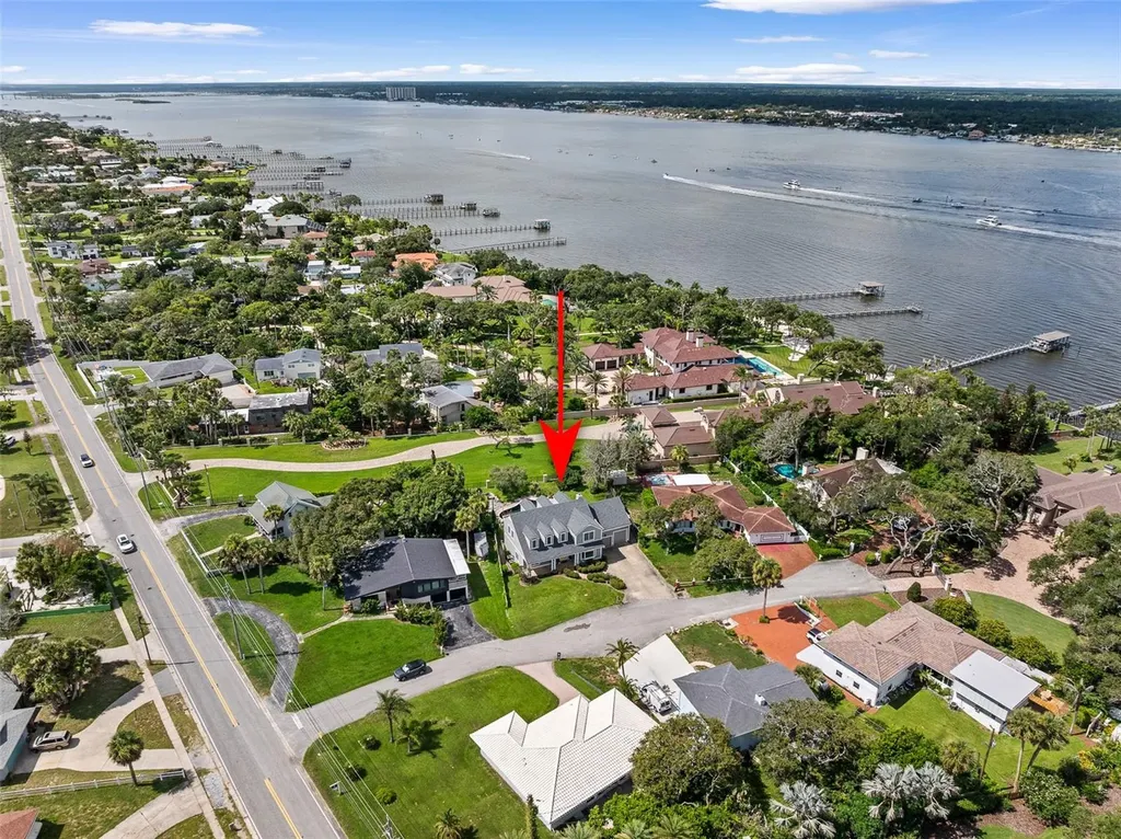2 Hickory Lane Daytona Beach FL 32118