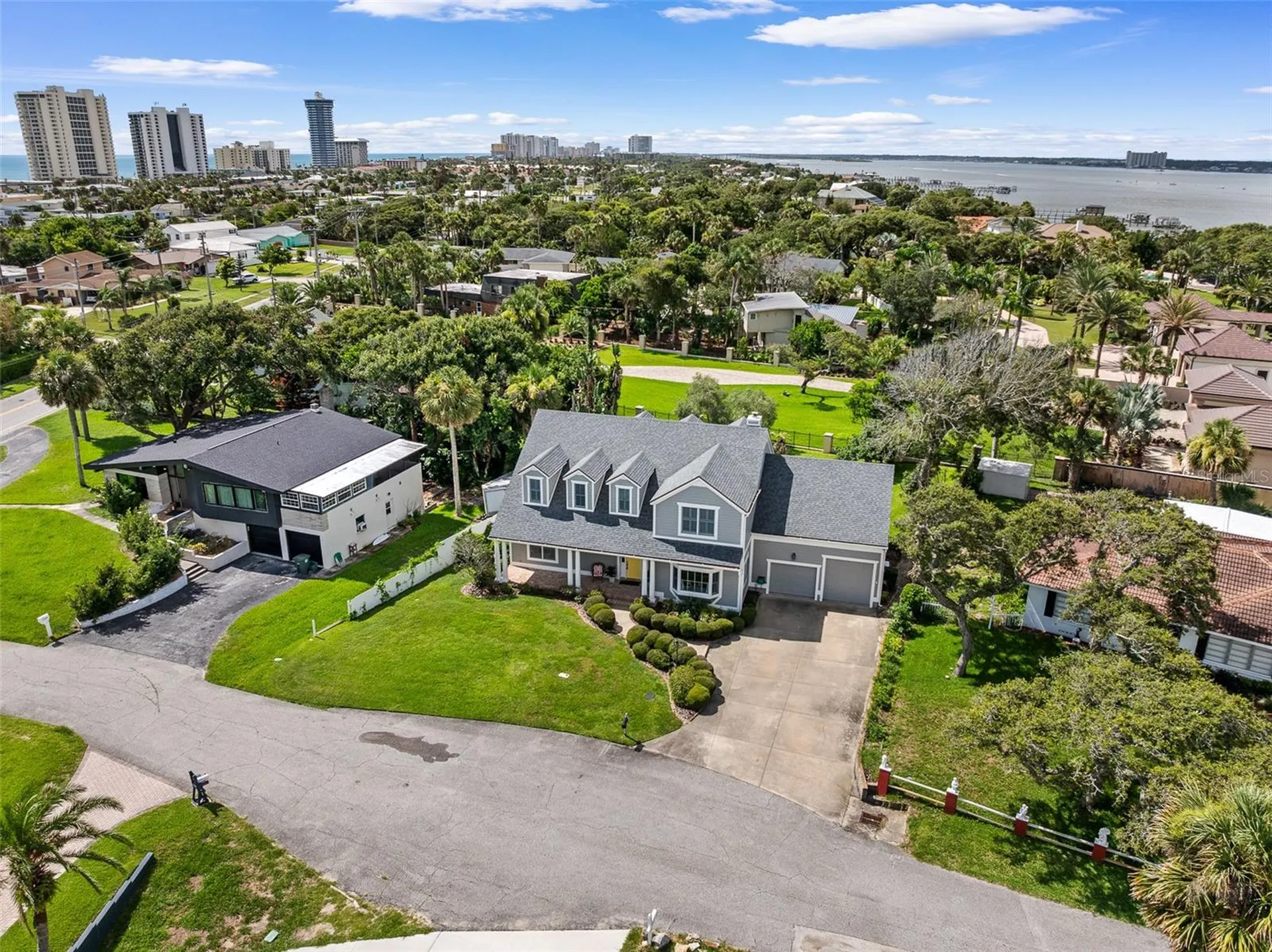 2 Hickory Lane Daytona Beach FL 32118