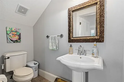 2 Hickory Lane Daytona Beach FL 32118