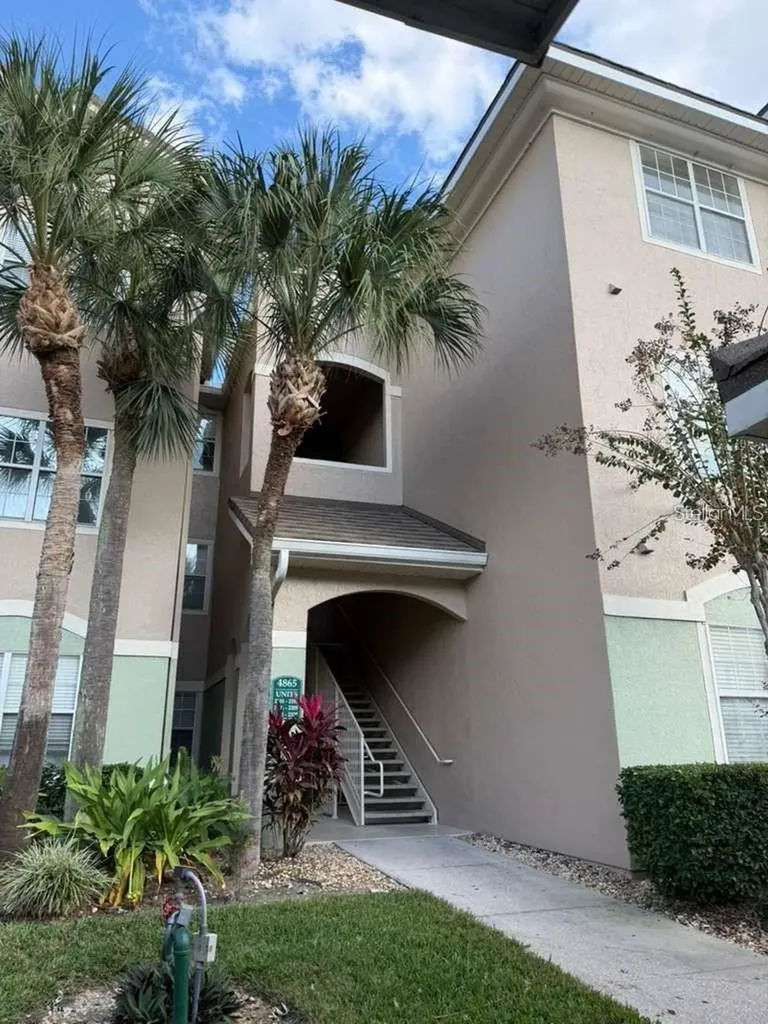 4865 Cypress Woods Drive Orlando FL 32811