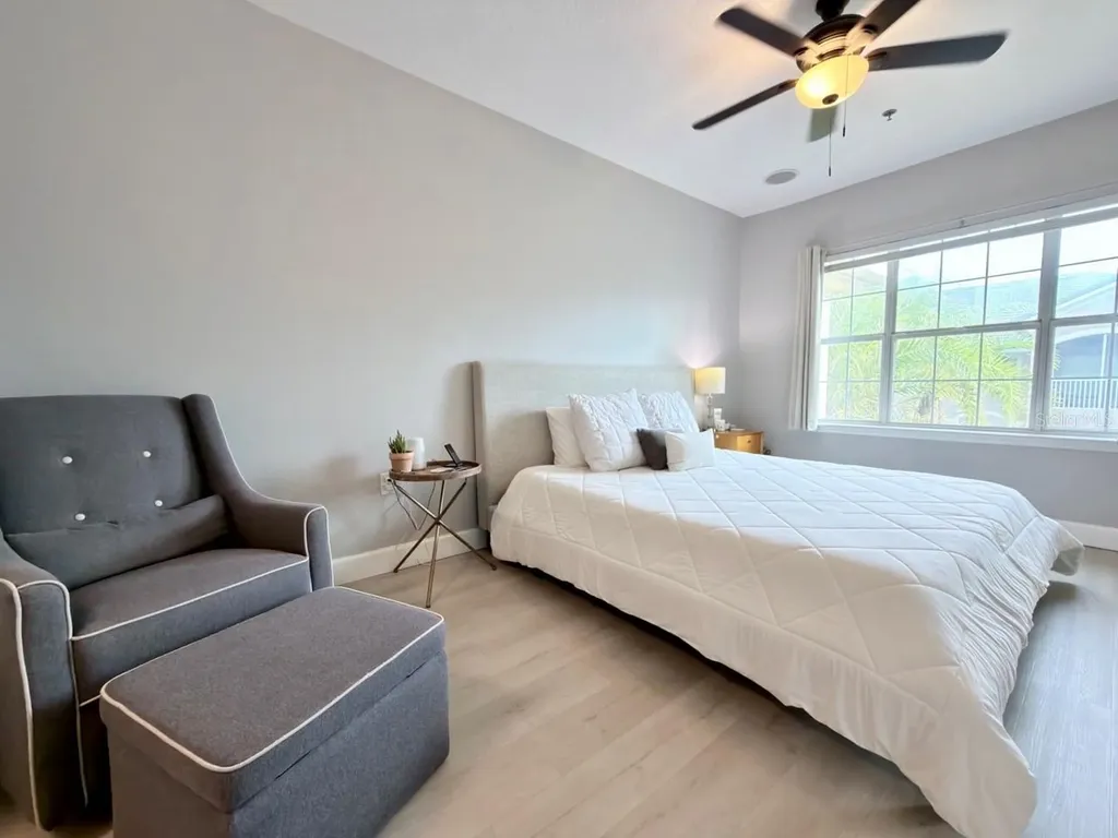 4865 Cypress Woods Drive Orlando FL 32811