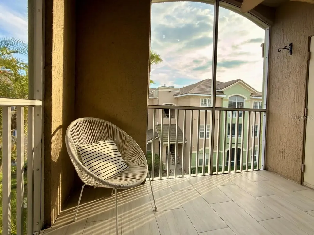 4865 Cypress Woods Drive Orlando FL 32811