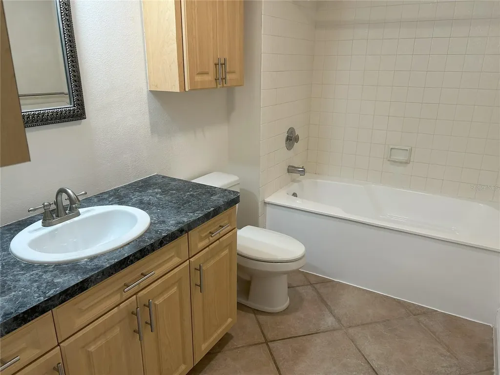 2775 Kipps Colony Drive S St Petersburg FL 33707