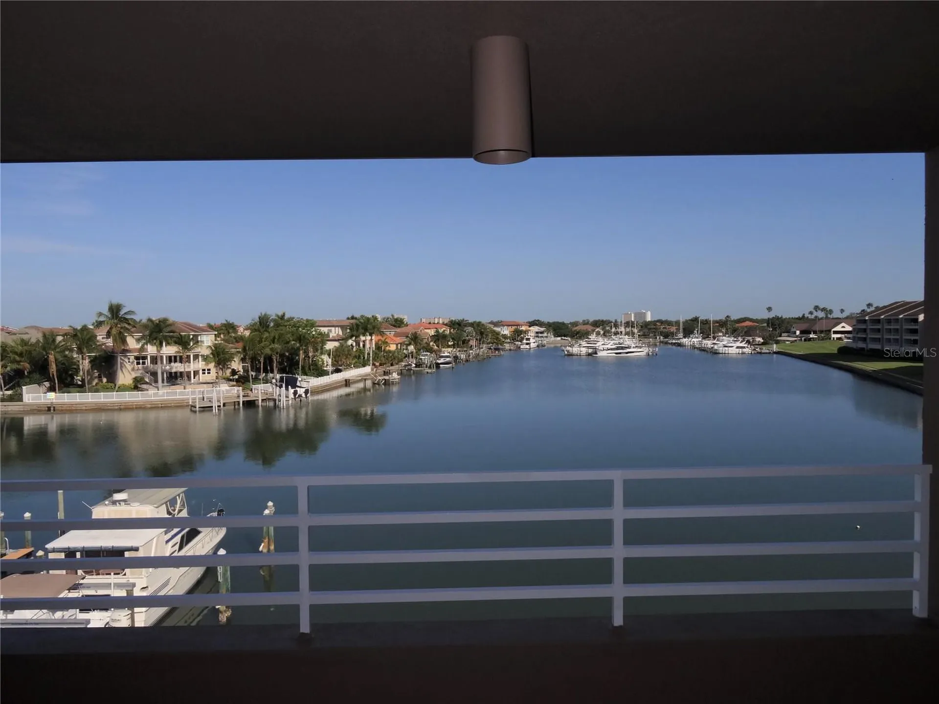 2775 Kipps Colony Drive S St Petersburg FL 33707
