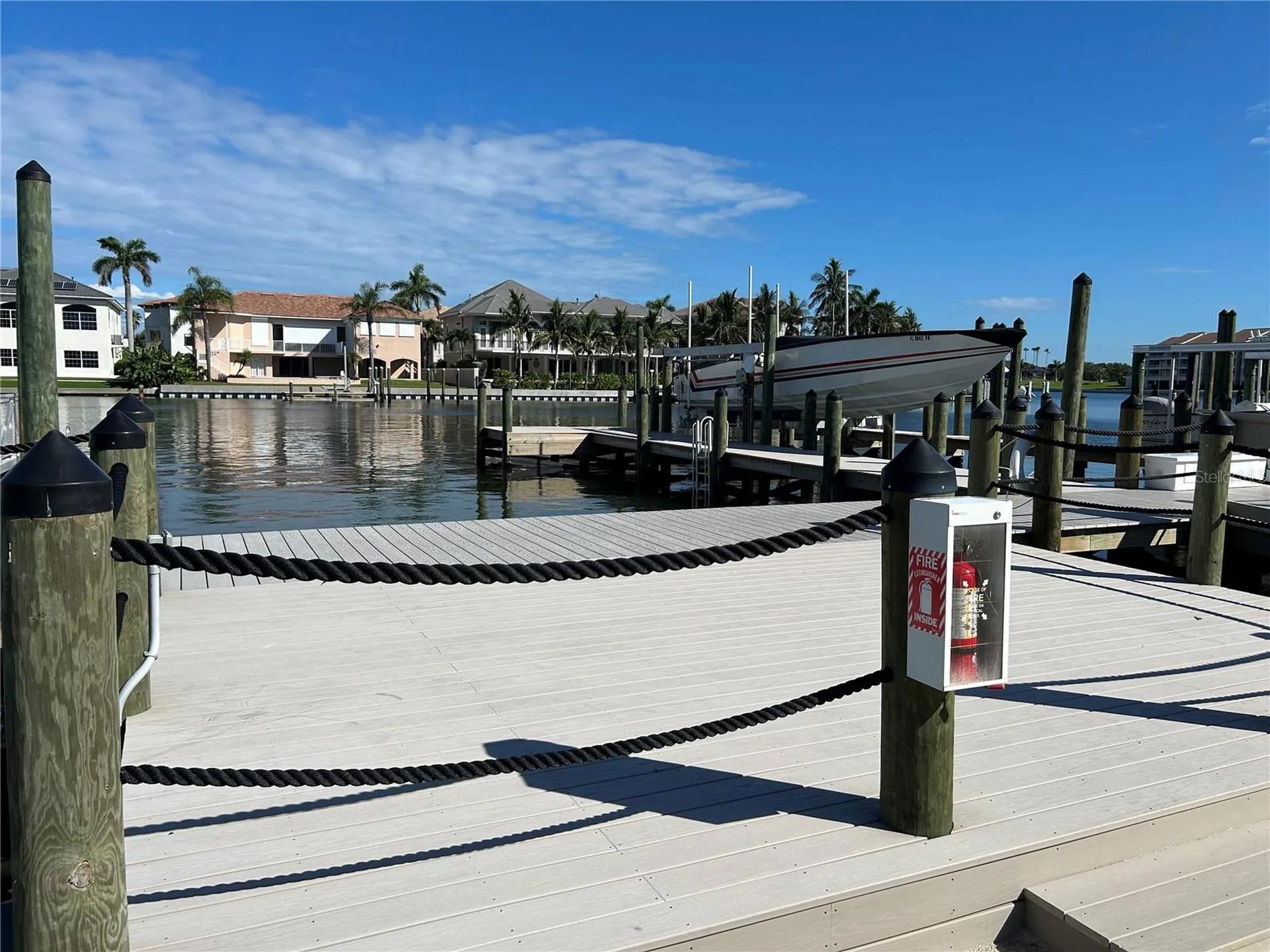 2775 Kipps Colony Drive S St Petersburg FL 33707