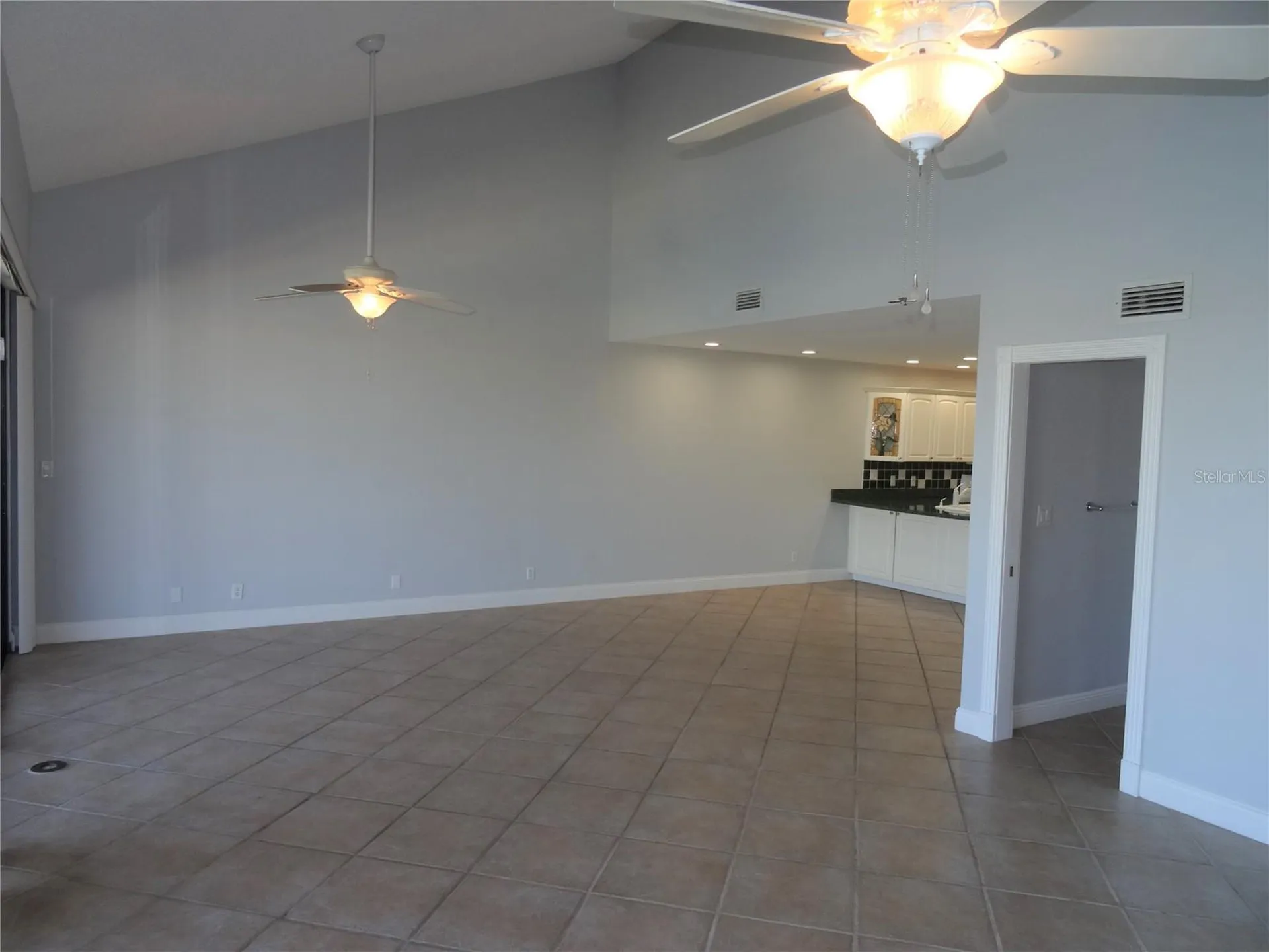 2775 Kipps Colony Drive S St Petersburg FL 33707