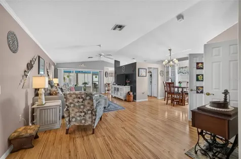 1019 Eagles Landing Leesburg FL 34748
