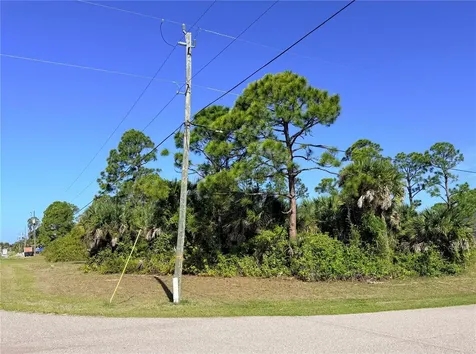 118 David Boulevard Rotonda West FL 33947