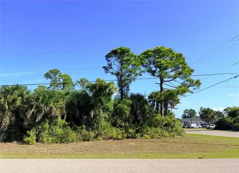118 David Boulevard Rotonda West FL 33947