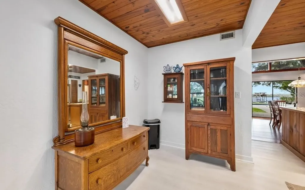 1596 John Anderson Drive Ormond Beach FL 32176