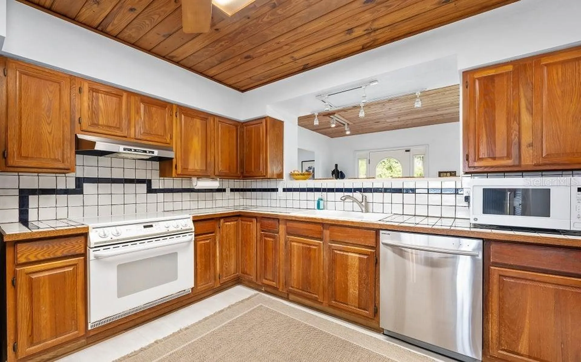 1596 John Anderson Drive Ormond Beach FL 32176