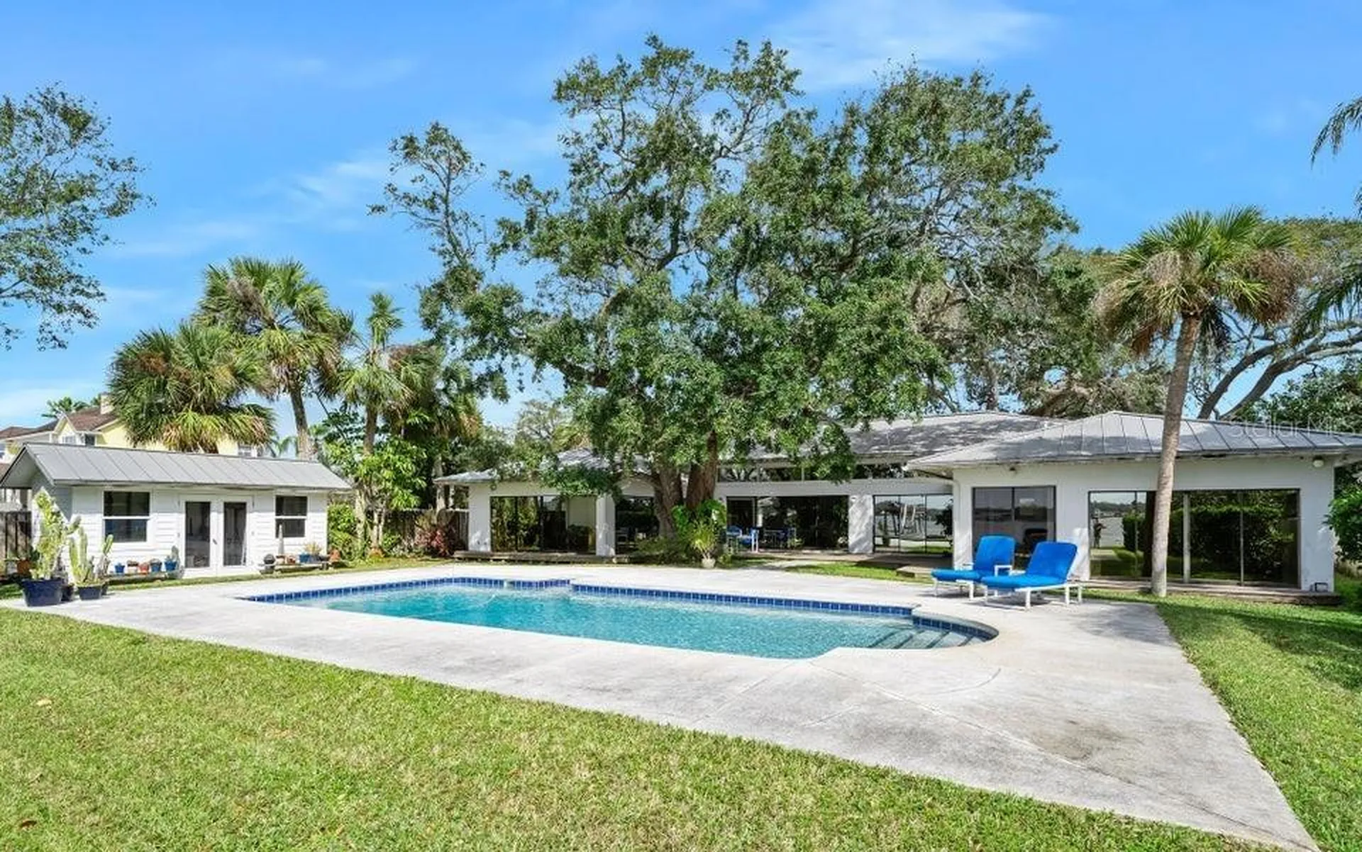 1596 John Anderson Drive Ormond Beach FL 32176