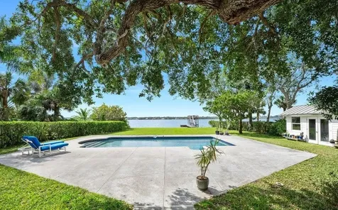 1596 John Anderson Drive Ormond Beach FL 32176