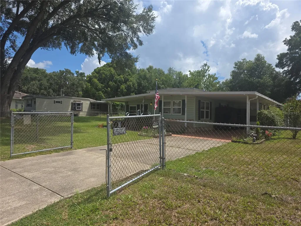 16920 SE 101st Avenue Road Summerfield FL 34491