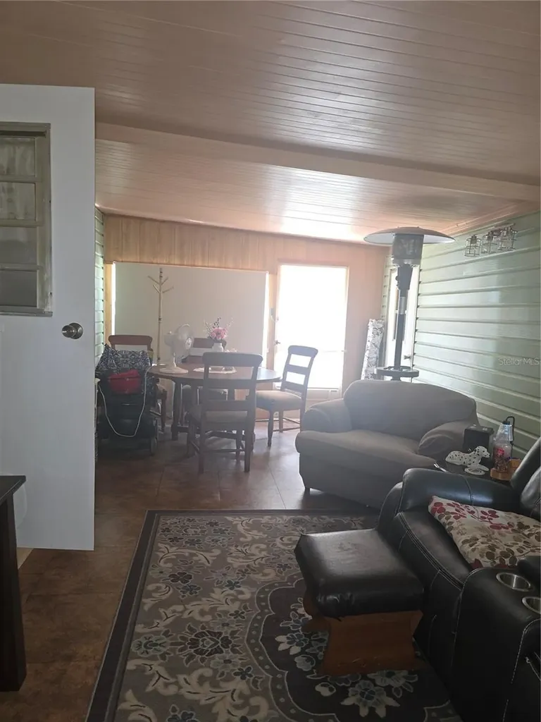 16920 SE 101st Avenue Road Summerfield FL 34491