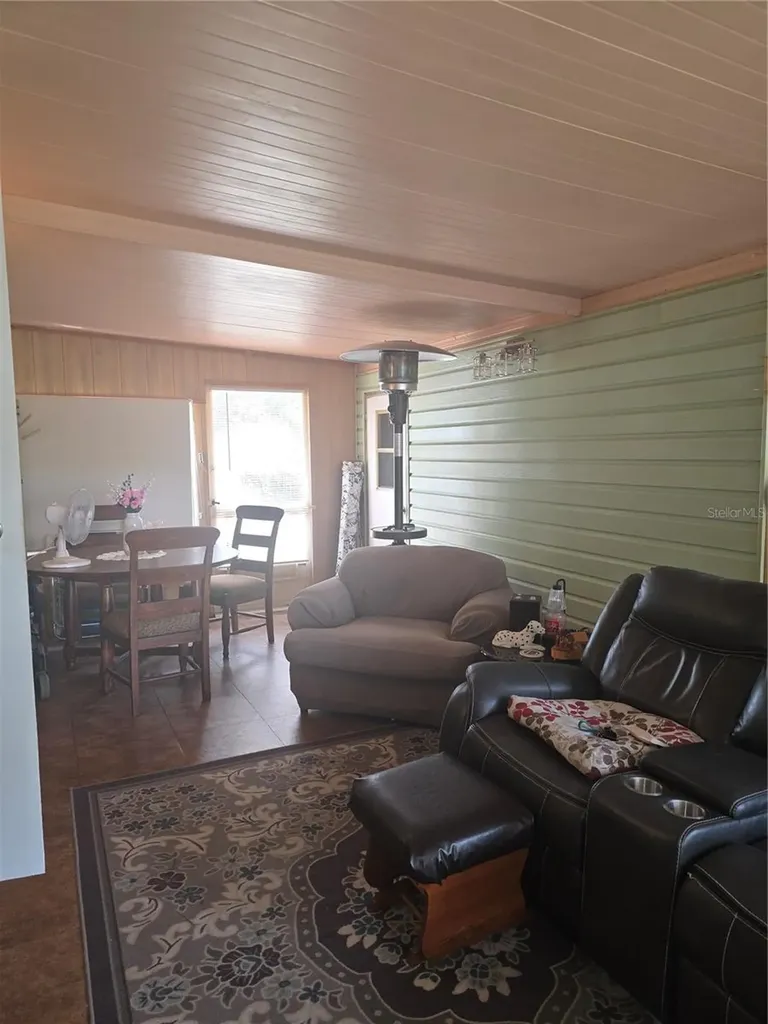 16920 SE 101st Avenue Road Summerfield FL 34491