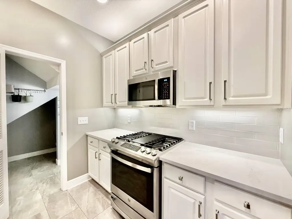 2920 W El Prado Boulevard Tampa FL 33629