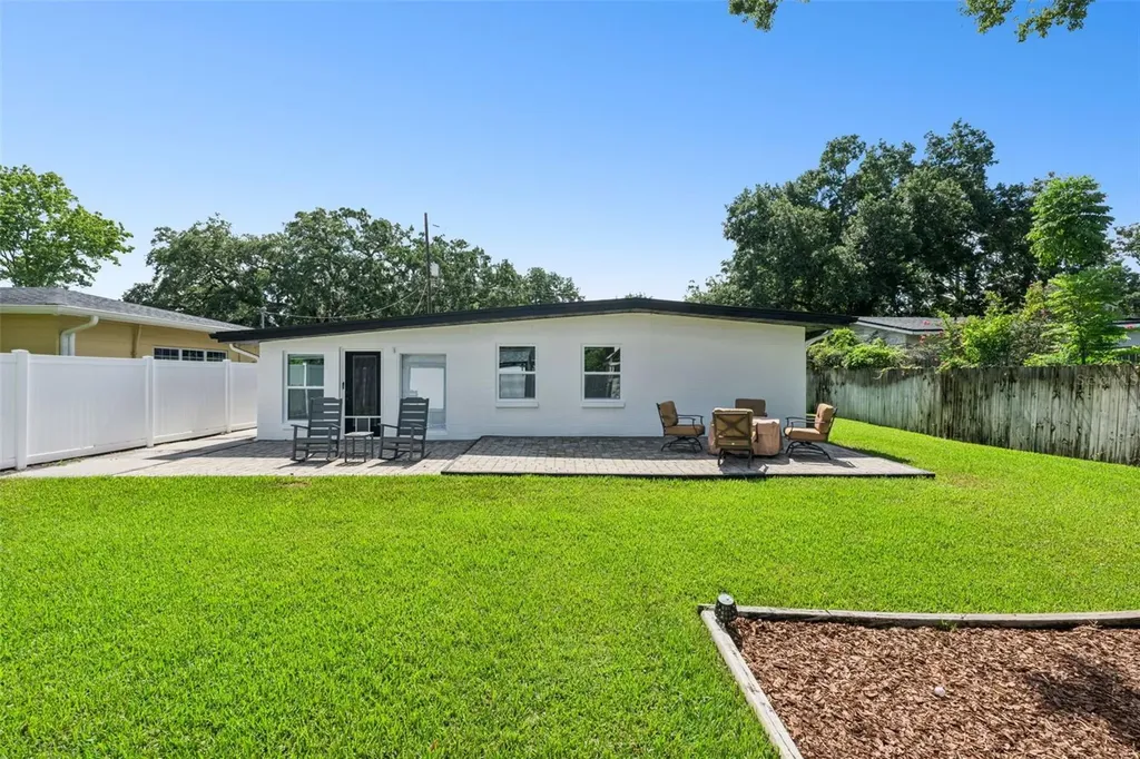 526 N Hampton Avenue Orlando FL 32803