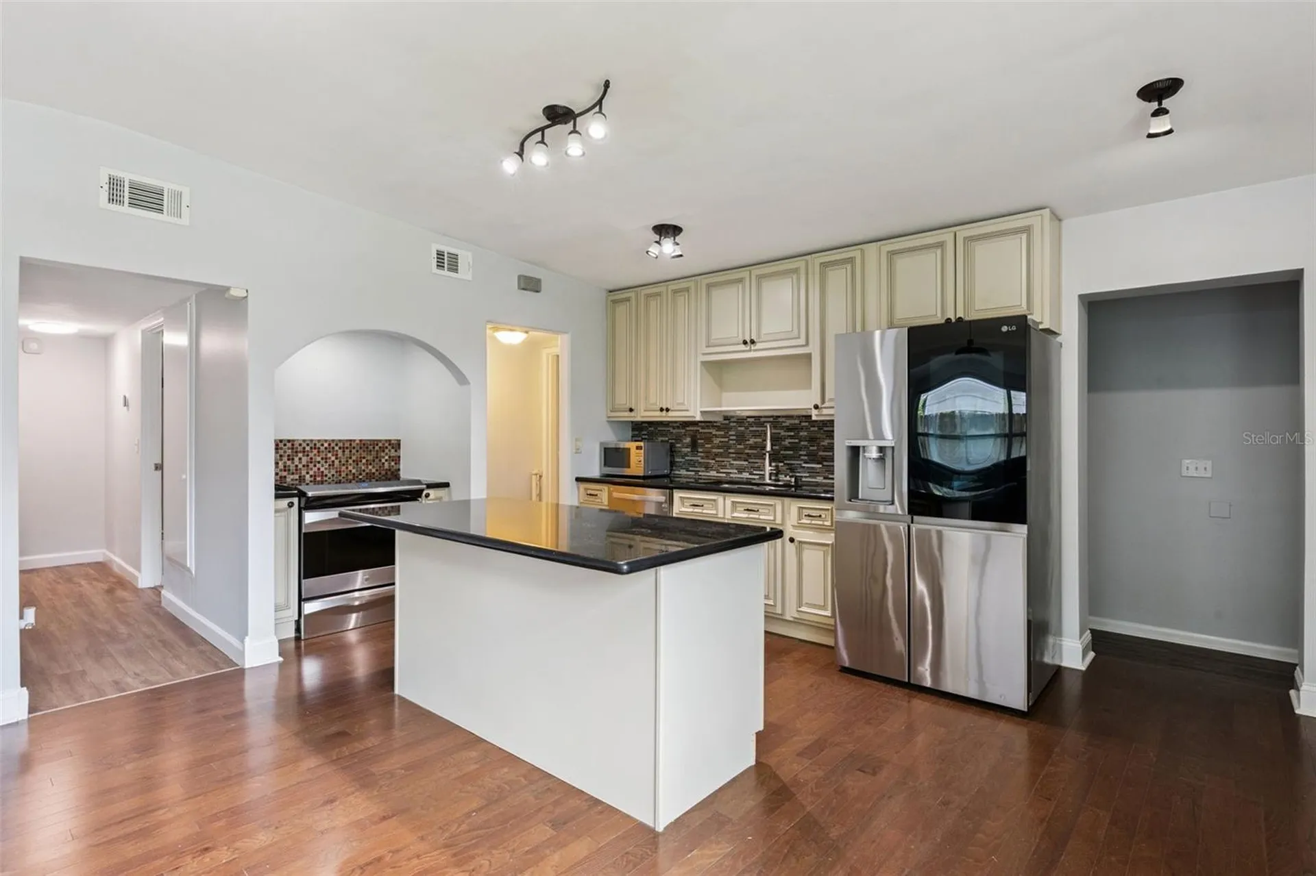 526 N Hampton Avenue Orlando FL 32803