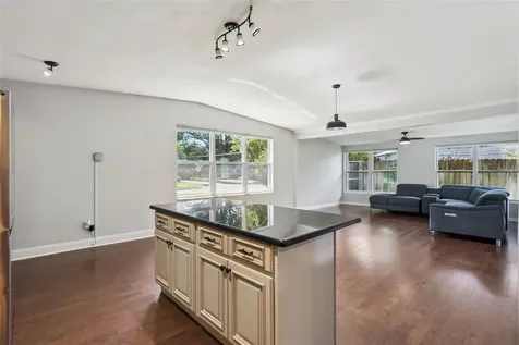 526 N Hampton Avenue Orlando FL 32803