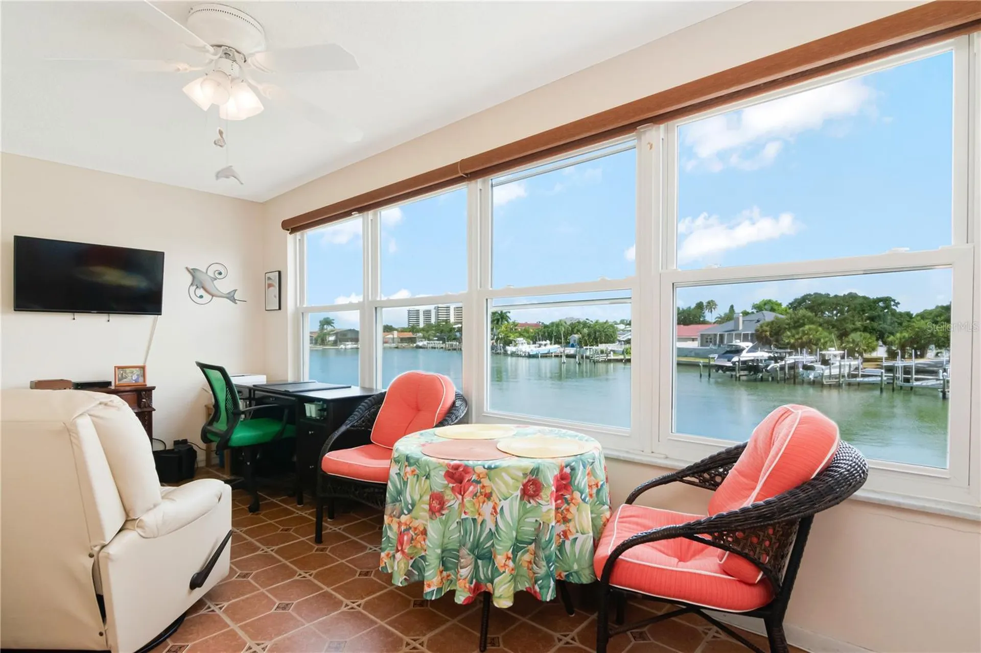 5935 30 Avenue S Gulfport FL 33707