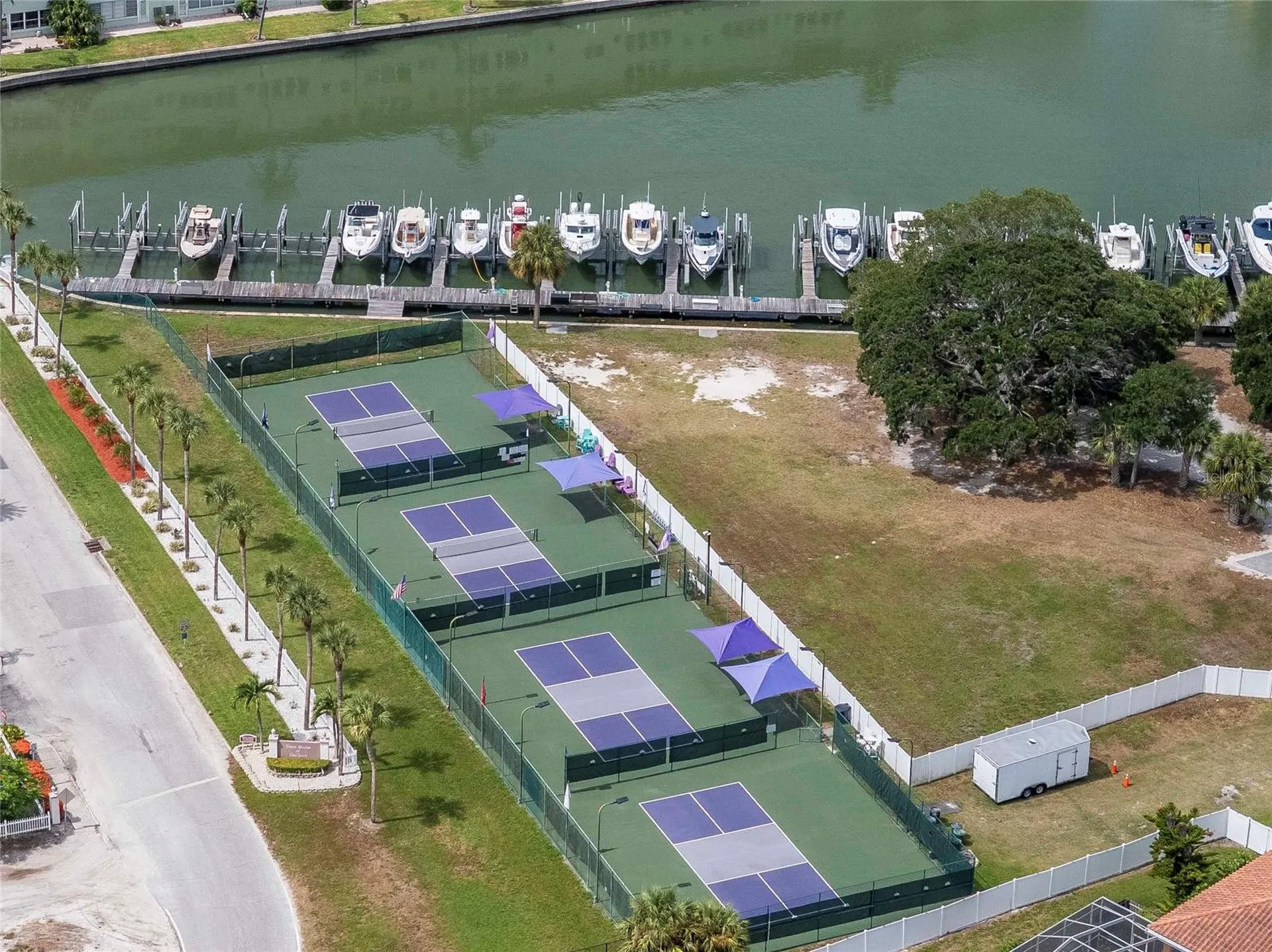 5935 30 Avenue S Gulfport FL 33707