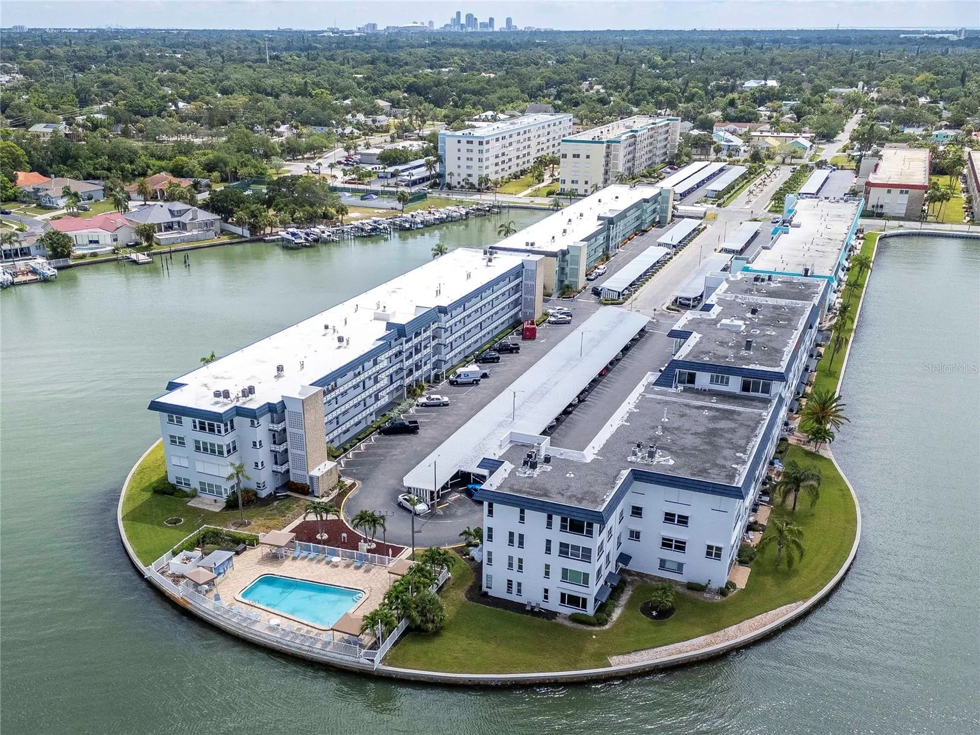 5935 30 Avenue S Gulfport FL 33707