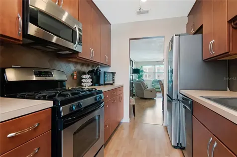 5935 30 Avenue S Gulfport FL 33707