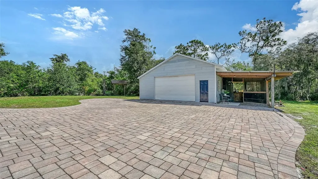 28401 104th Dr E Myakka City FL 34251
