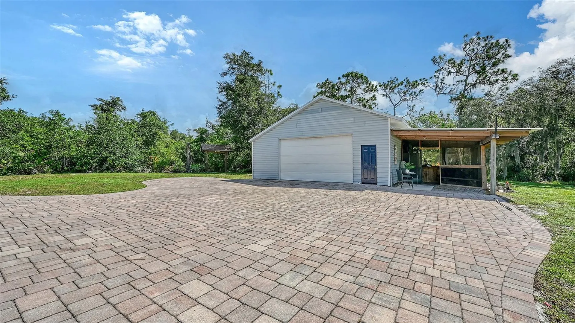 28401 104th Dr E Myakka City FL 34251