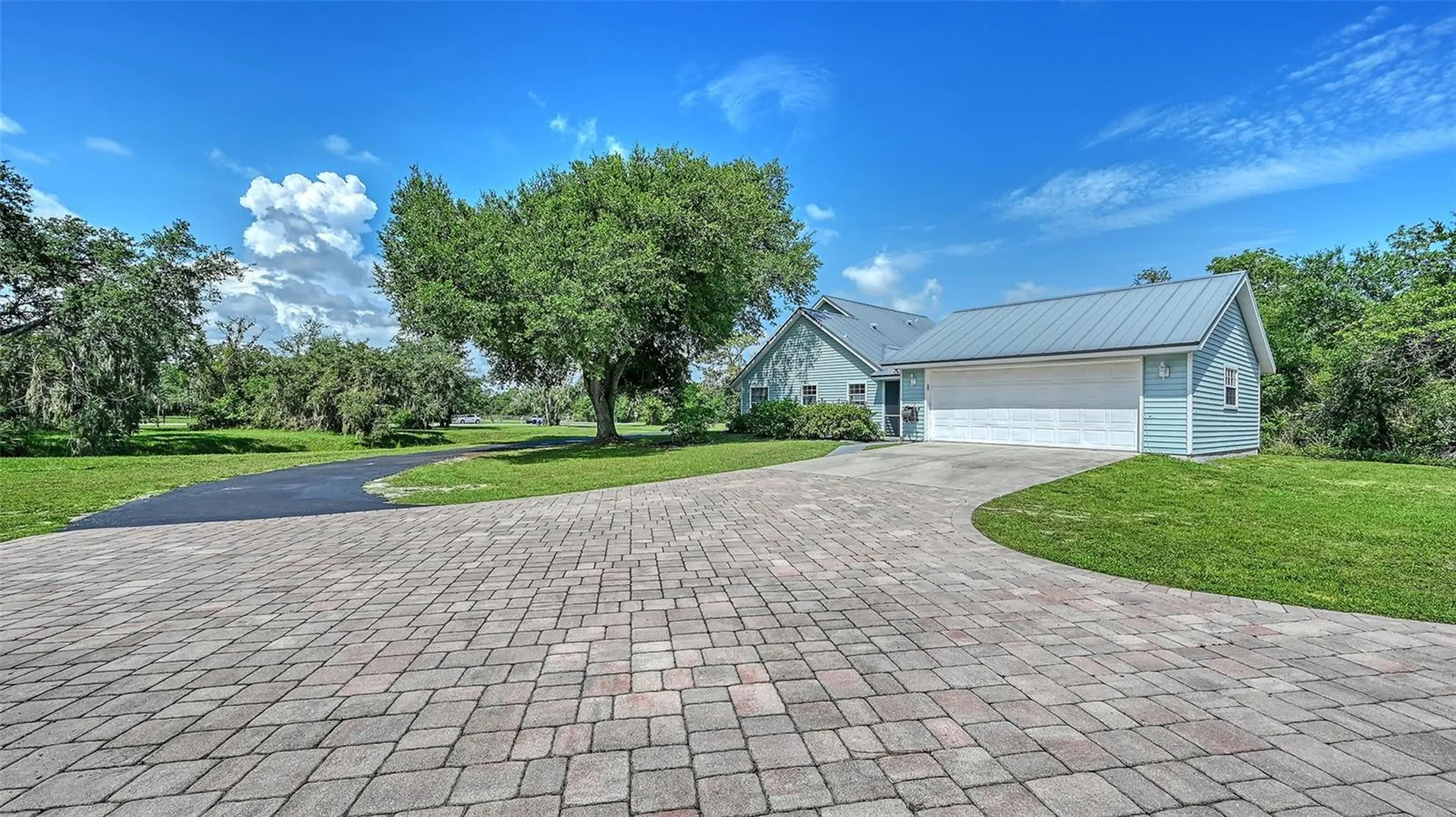 28401 104th Dr E Myakka City FL 34251