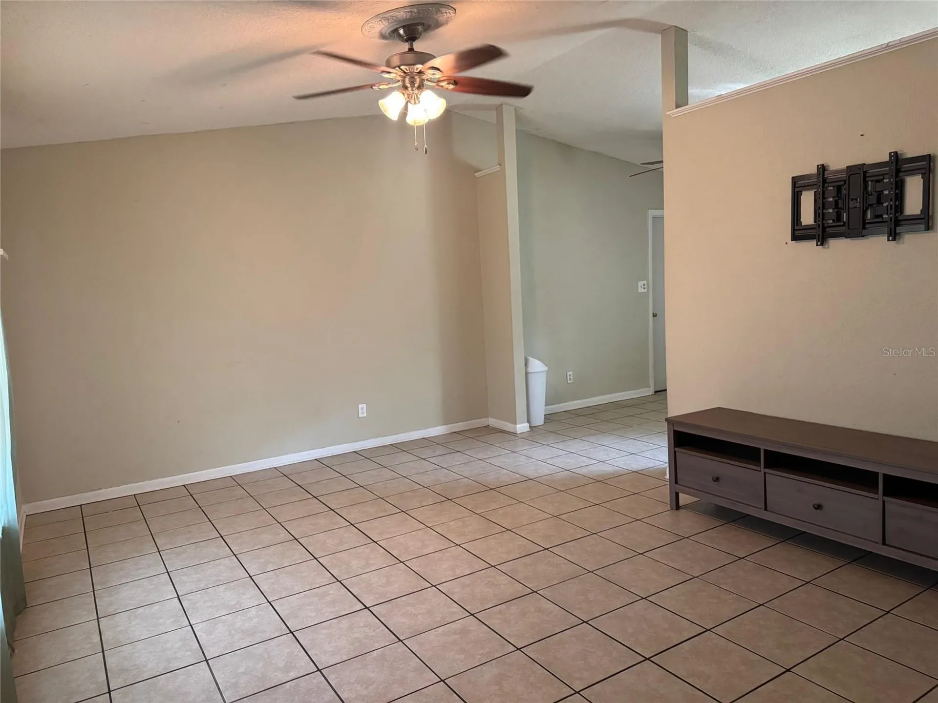 6052 Idle A While Circle Dade City FL 33523