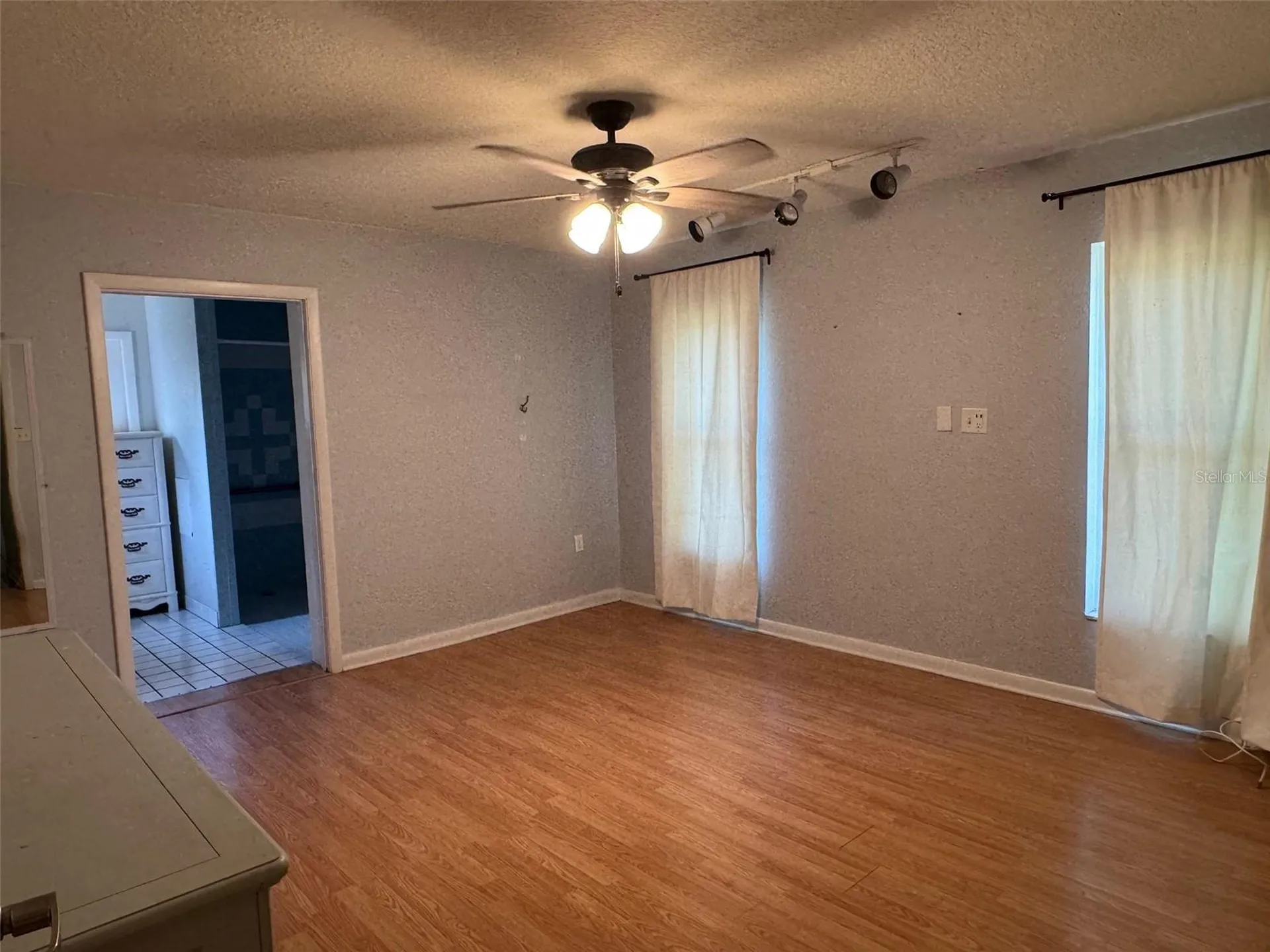6052 Idle A While Circle Dade City FL 33523