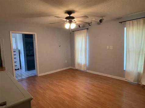 6052 Idle A While Circle Dade City FL 33523