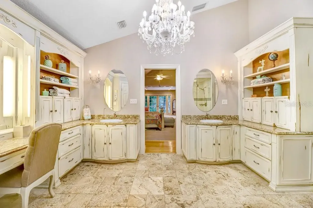 1976 Dunloe Circle Dunedin FL 34698