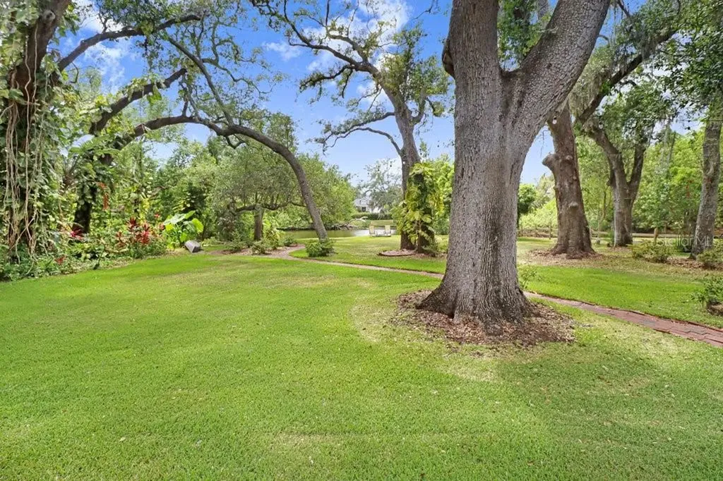 1976 Dunloe Circle Dunedin FL 34698