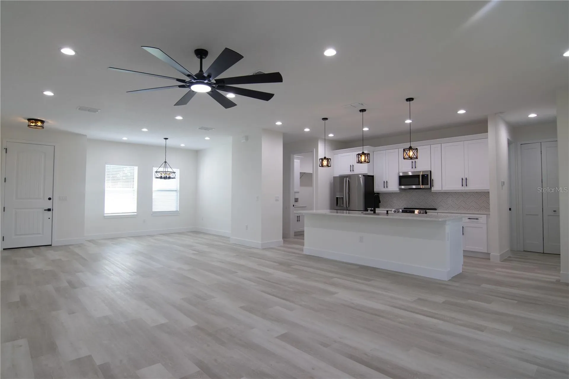 1989 Monterey Drive Deltona FL 32738