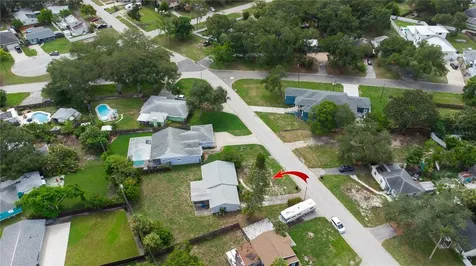 525 Hampton Avenue NE St Petersburg FL 33703