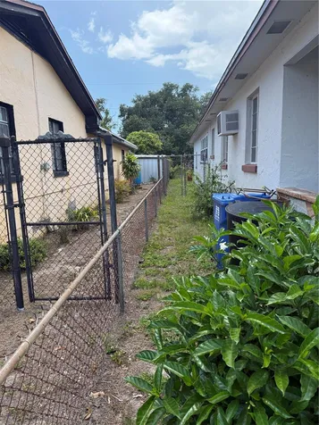2055 29th Street S St Petersburg FL 33712