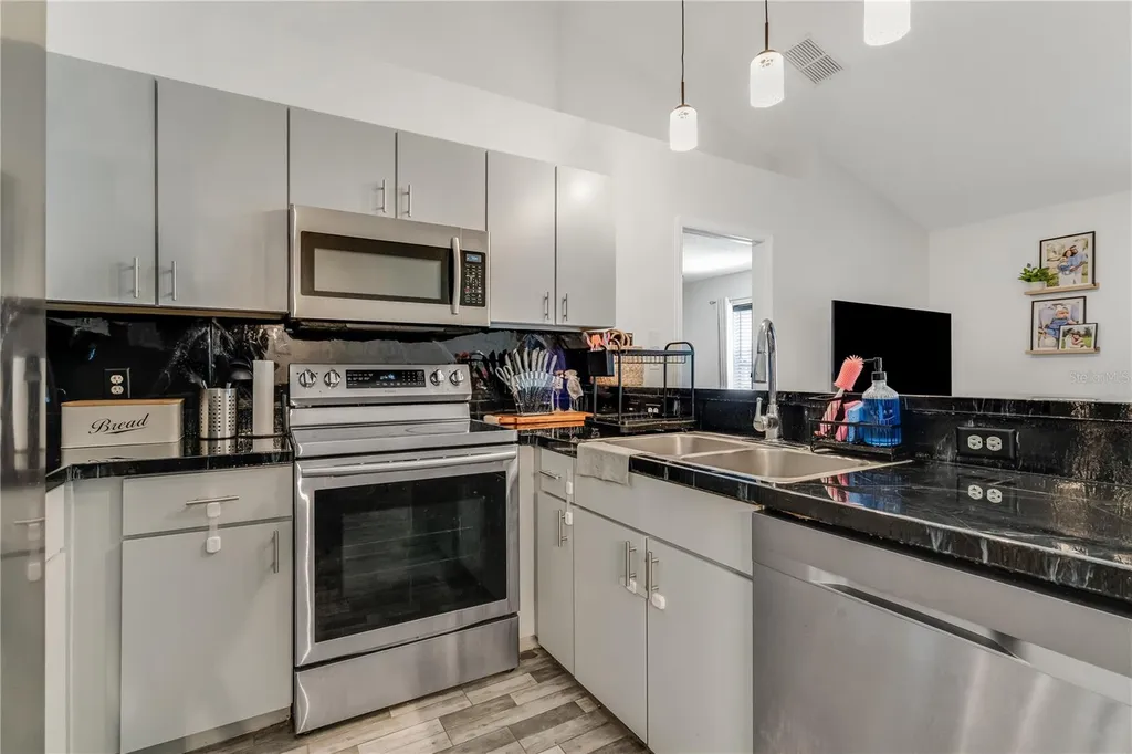 2406 Kam Court Kissimmee FL 34744