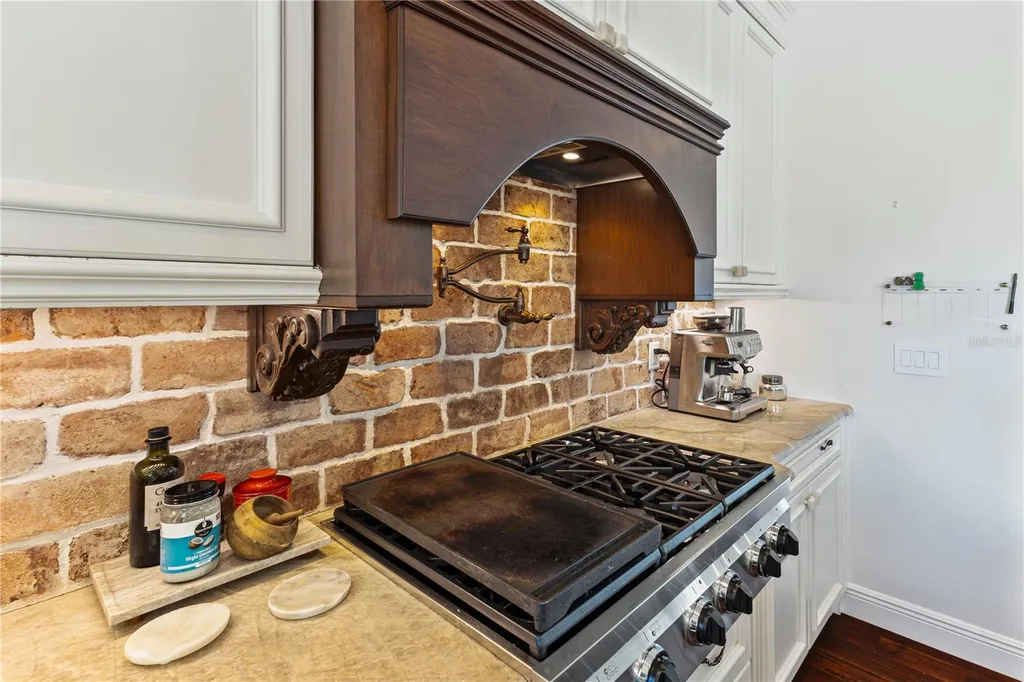 10355 Trout Road Orlando FL 32836