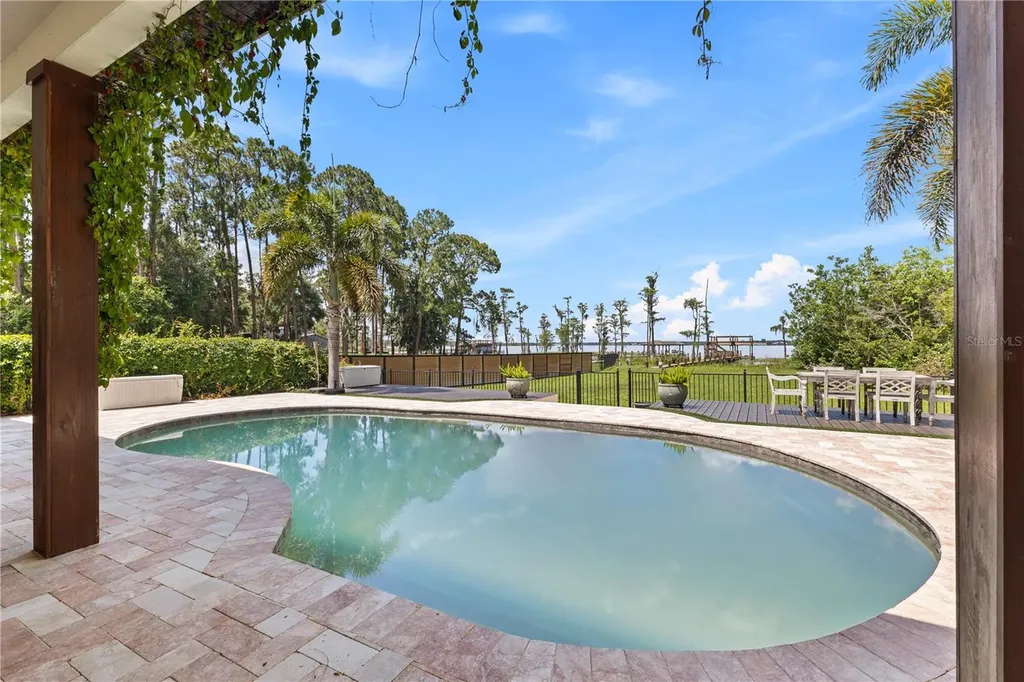 10355 Trout Road Orlando FL 32836