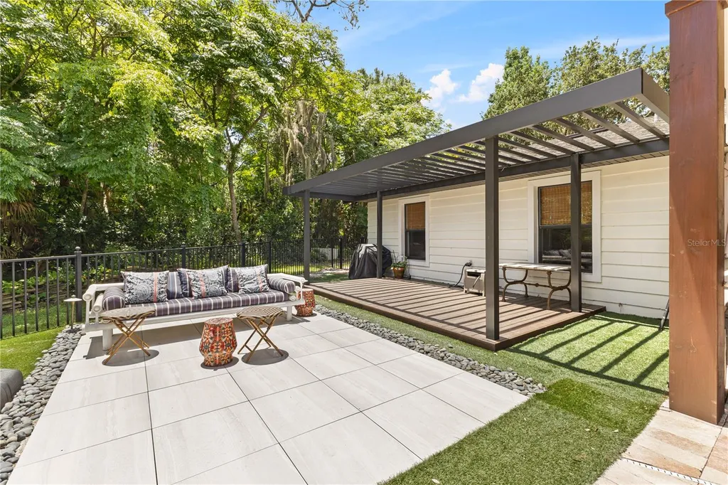 10355 Trout Road Orlando FL 32836