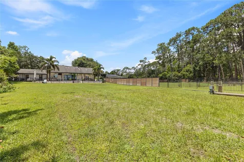 10355 Trout Road Orlando FL 32836