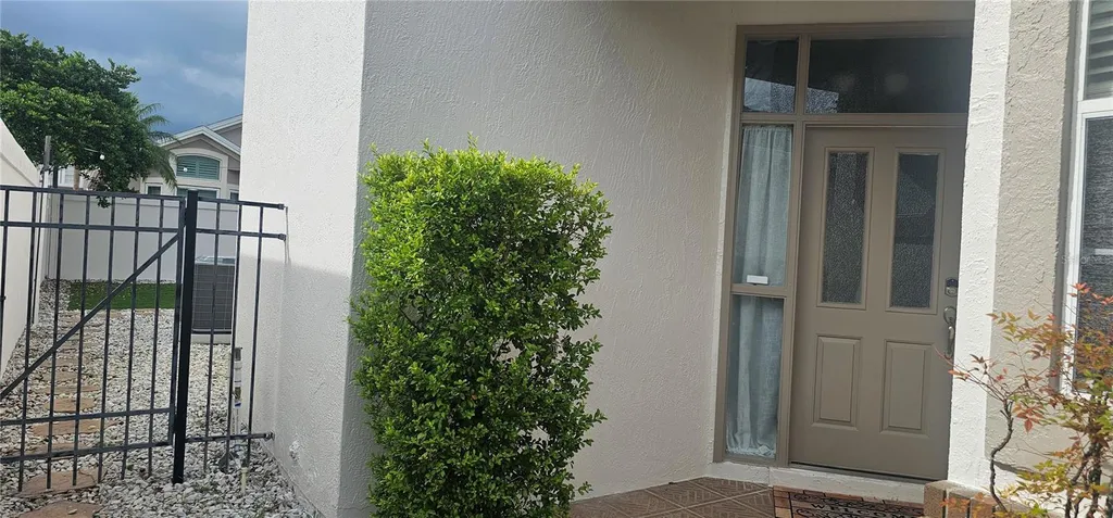 14321 Mandolin Drive Orlando FL 32837