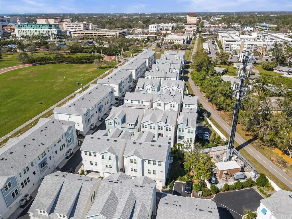2505 Boone Court Sarasota FL 34237
