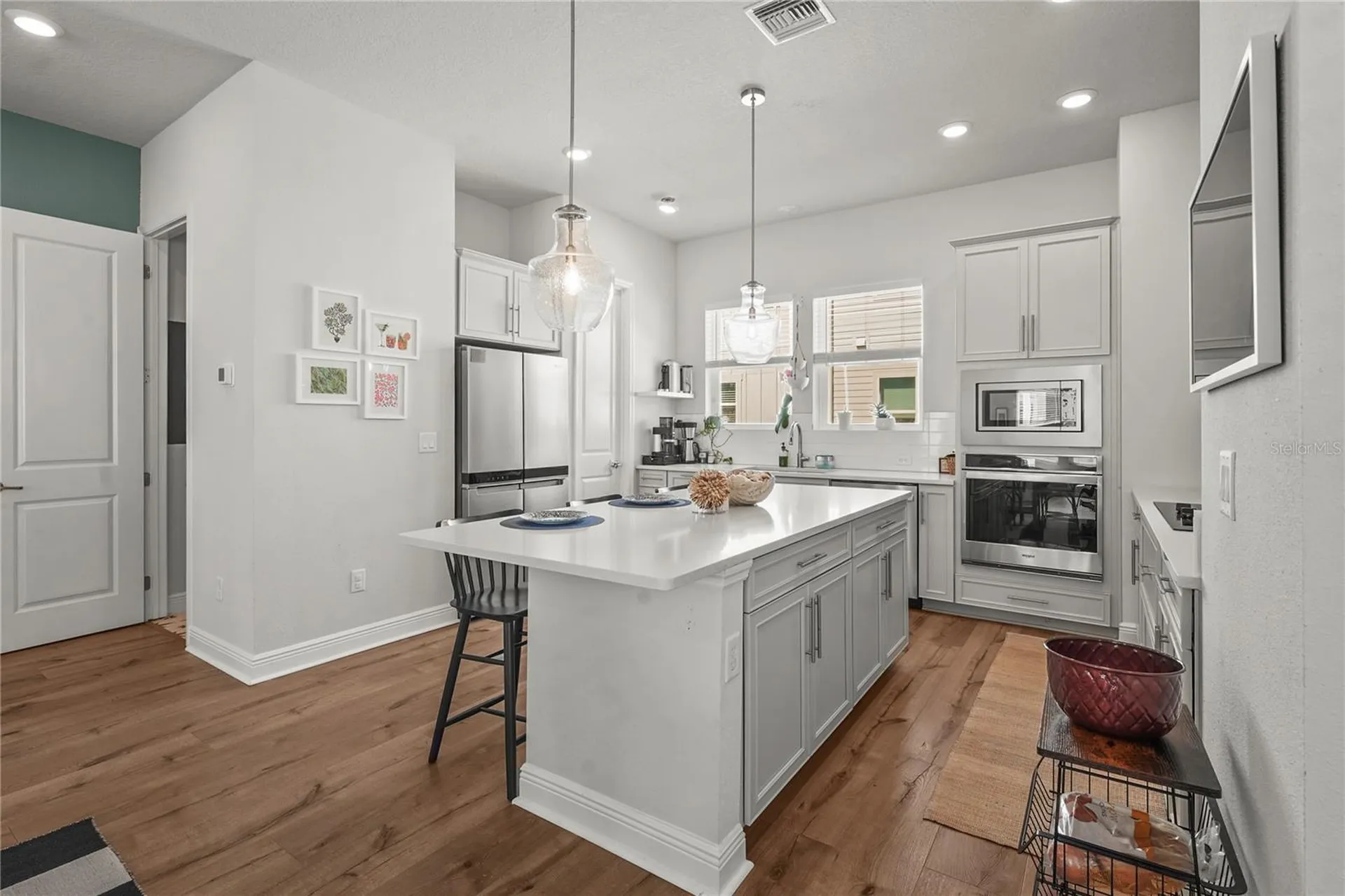 2505 Boone Court Sarasota FL 34237