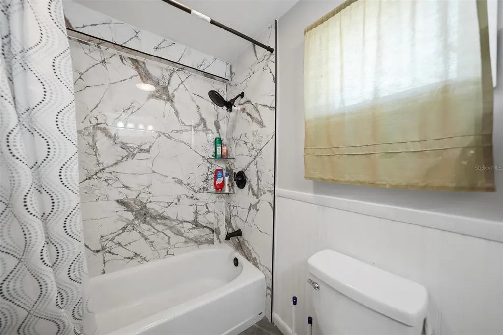658 Via Cala Englewood FL 34224