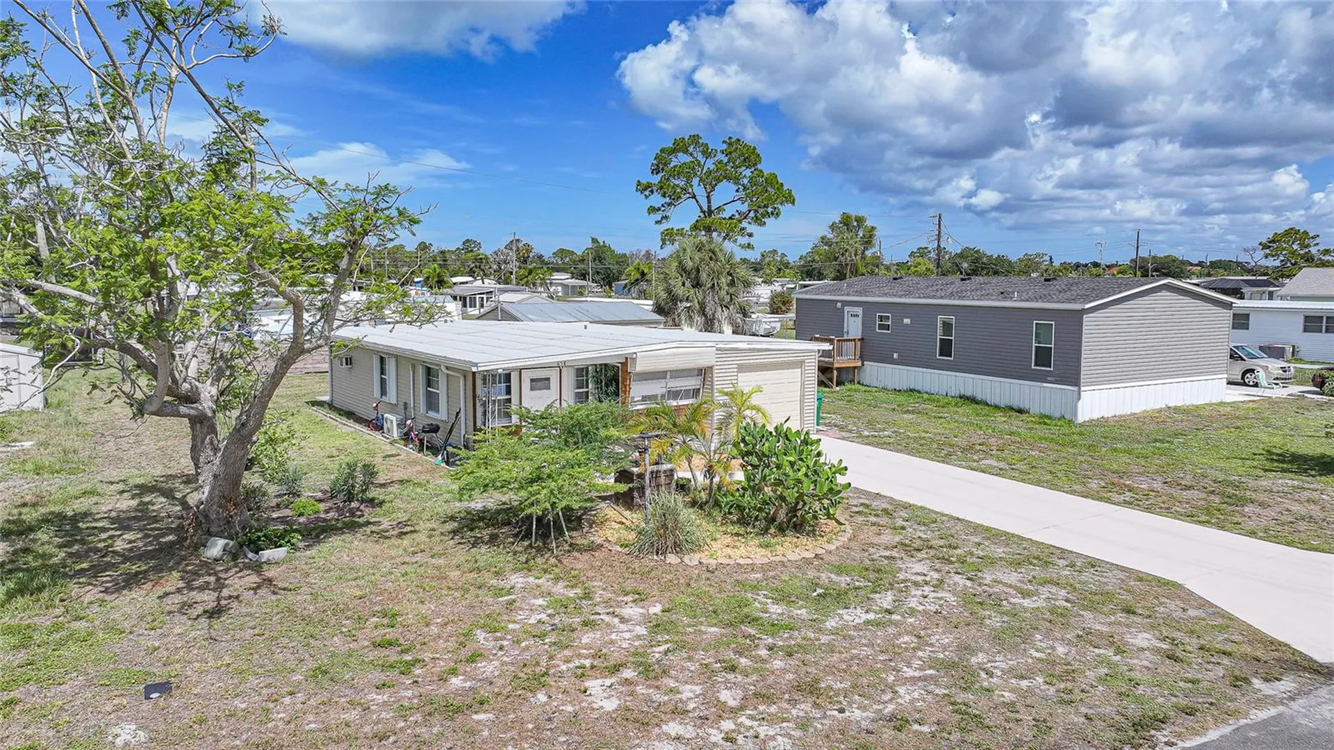 658 Via Cala Englewood FL 34224